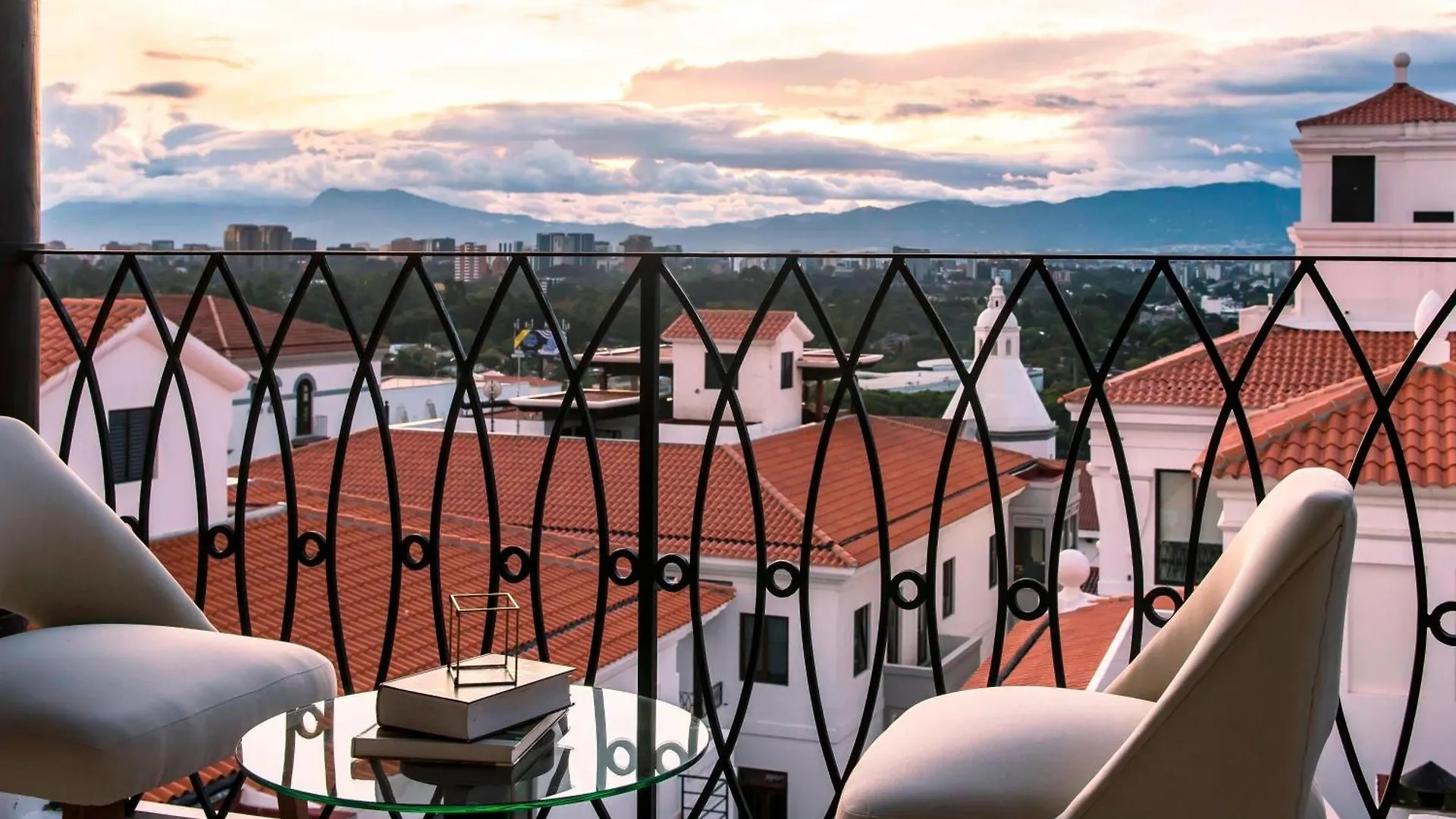 Ac Hotels By Marriott Guatemala City